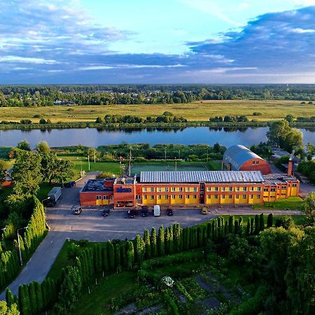 Riverside Motel Jelgava Exterior foto
