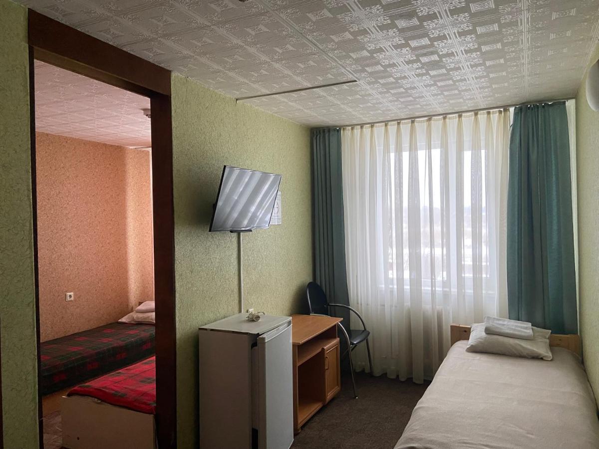 Riverside Motel Jelgava Exterior foto