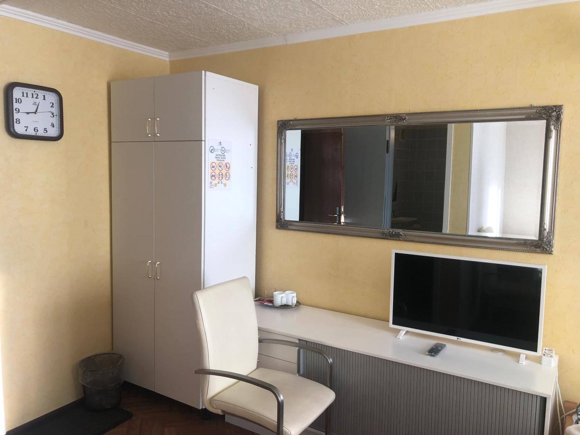 Riverside Motel Jelgava Exterior foto