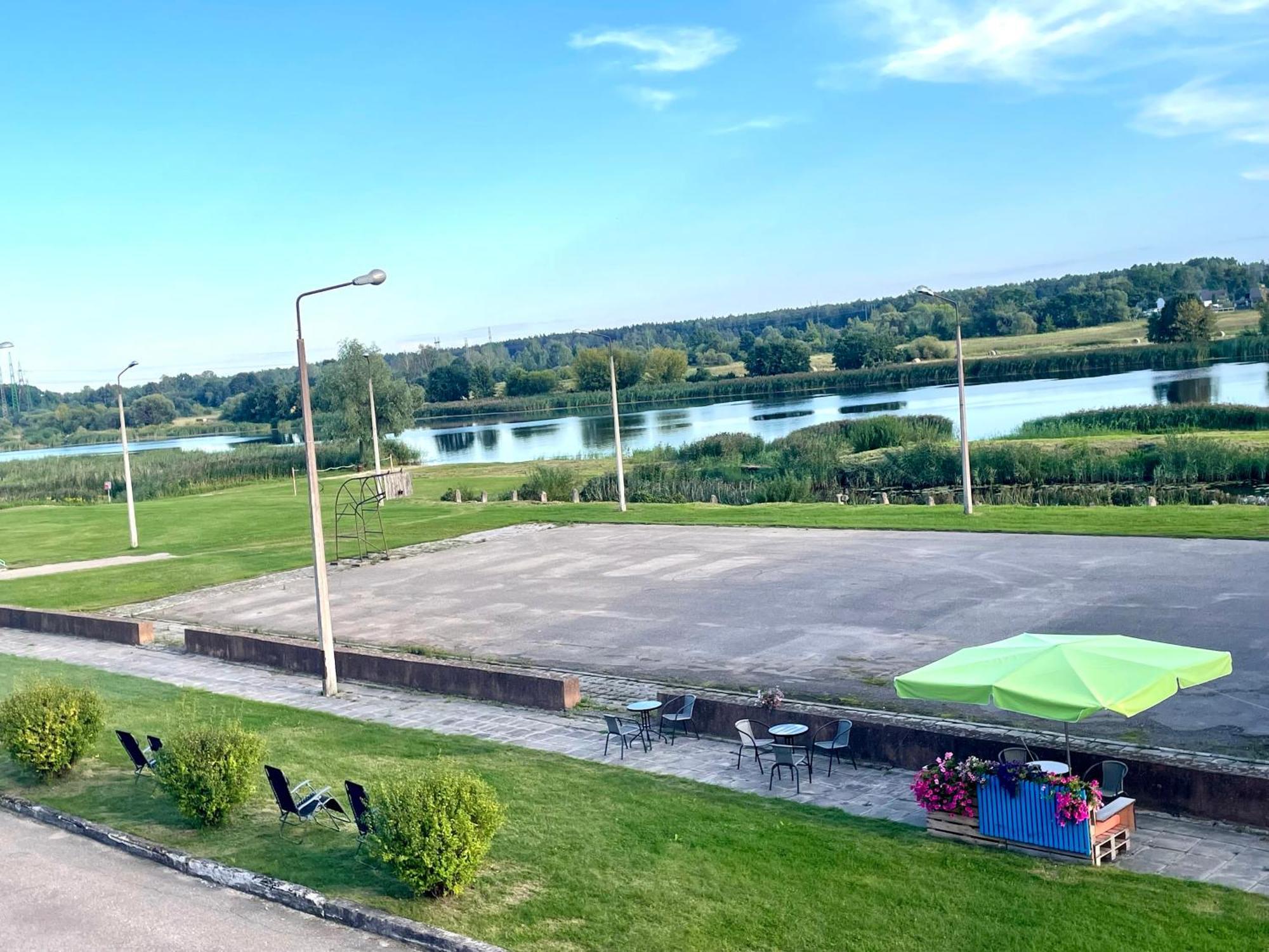 Riverside Motel Jelgava Exterior foto